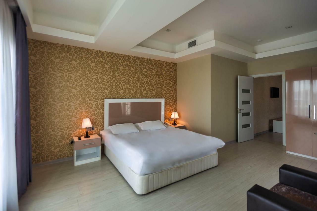 Diplomat Suites บากู ภายนอก รูปภาพ