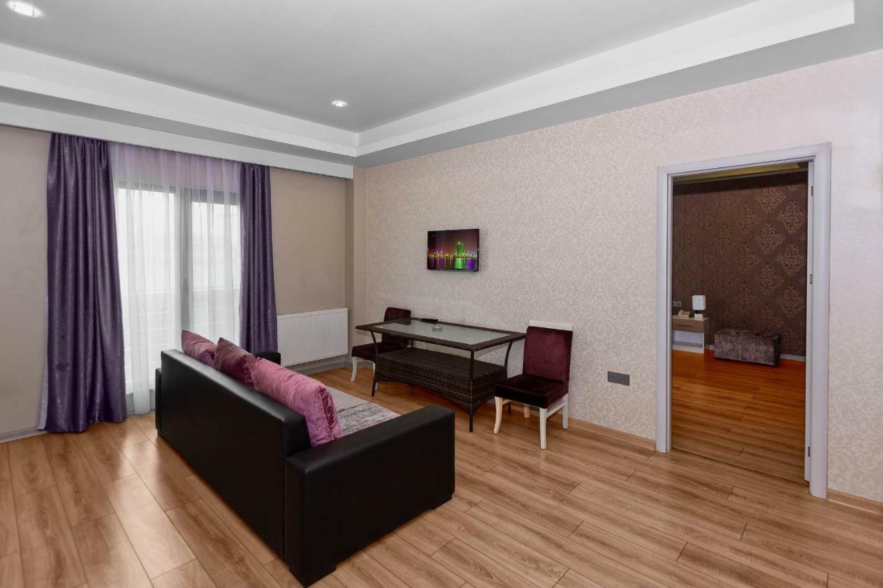 Diplomat Suites บากู ภายนอก รูปภาพ