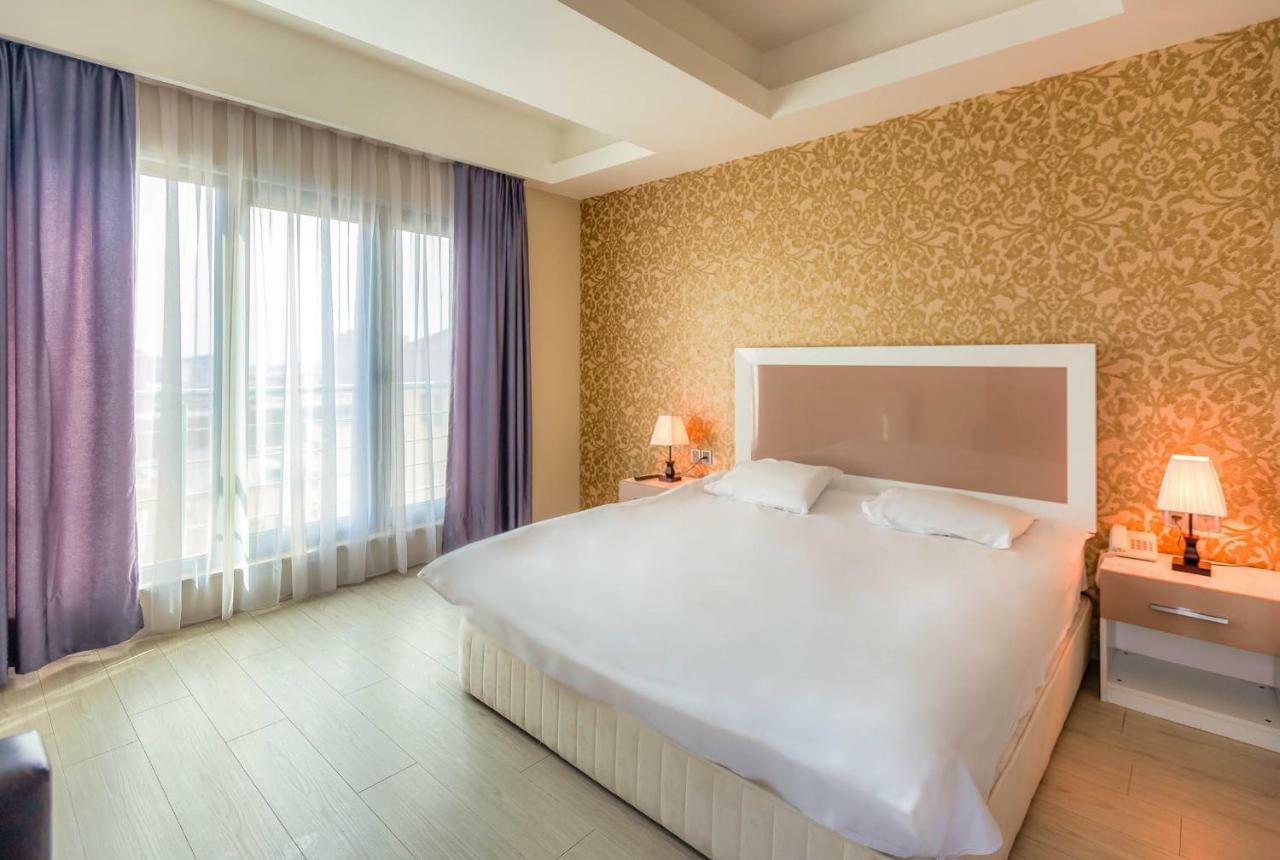 Diplomat Suites บากู ภายนอก รูปภาพ